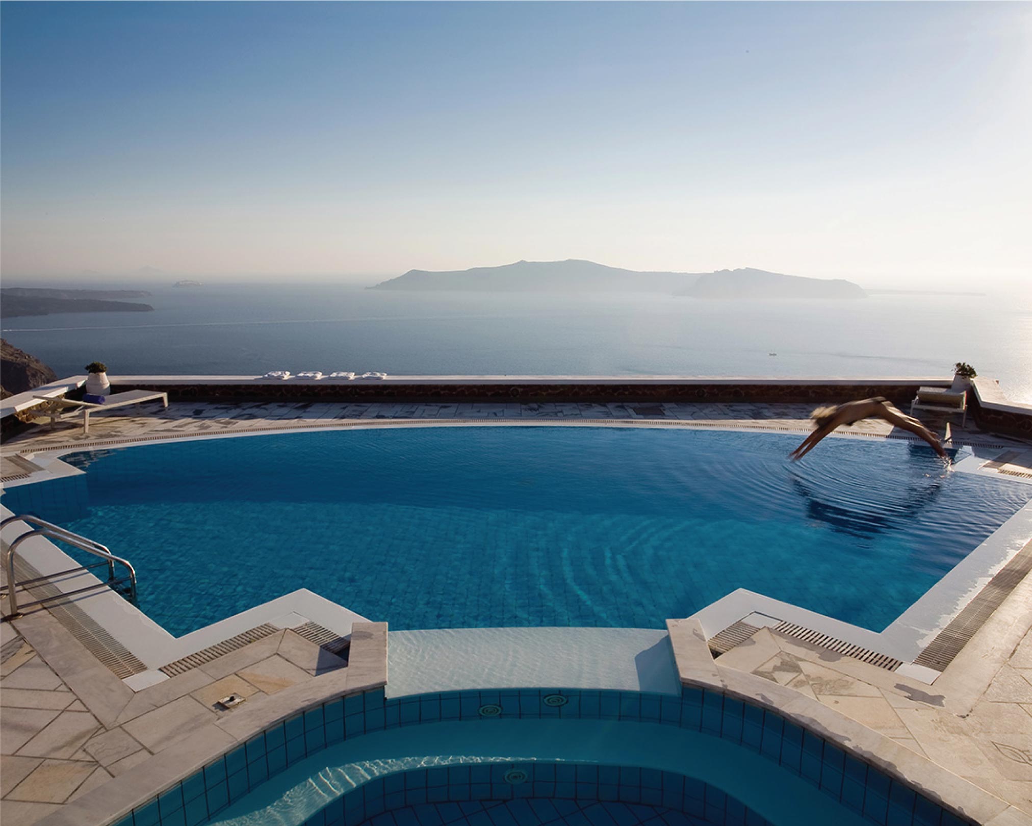 Honeymoon Junior Suite with Outdoor Jacuzzi