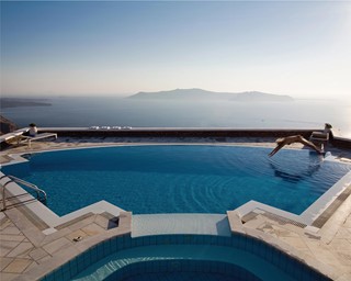 Honeymoon Junior Suite with Outdoor Jacuzzi