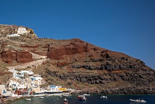 02 | Conquer the island’s unknown hinterland 02 | Conquer the island’s unknown hinterland